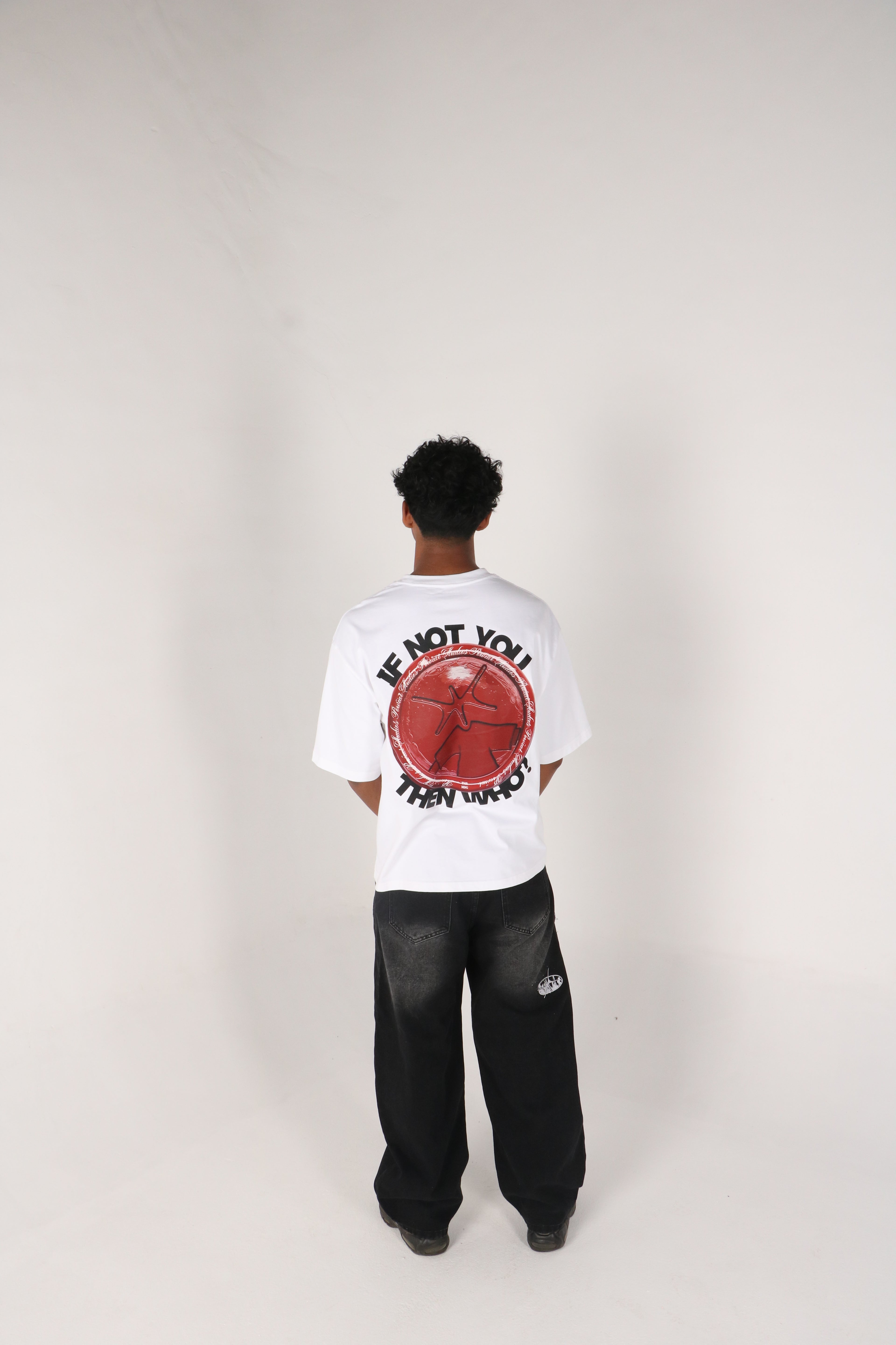 T-shirt White